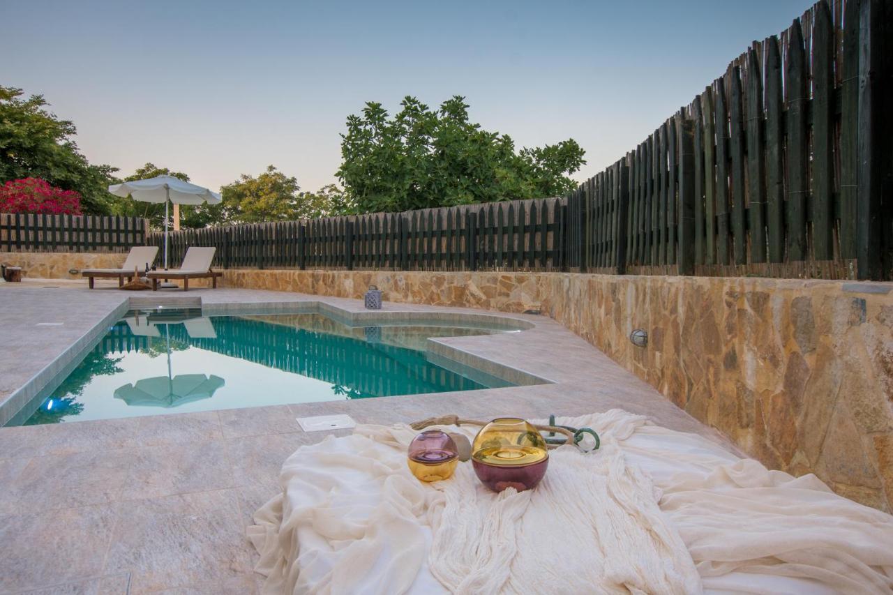 Golden Coast Boutique - Luxury Living Lejlighedshotel Kypseli Eksteriør billede