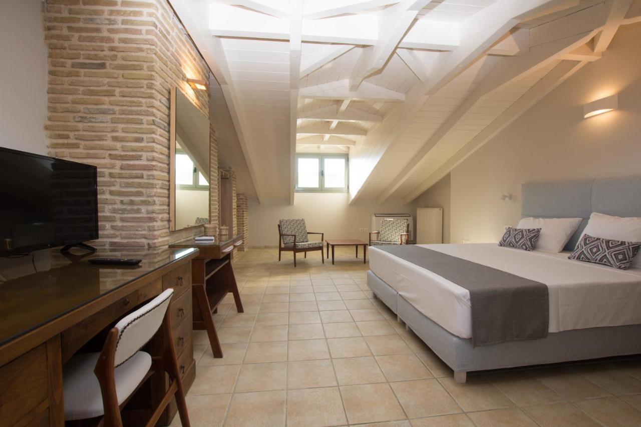 Golden Coast Boutique - Luxury Living Lejlighedshotel Kypseli Eksteriør billede