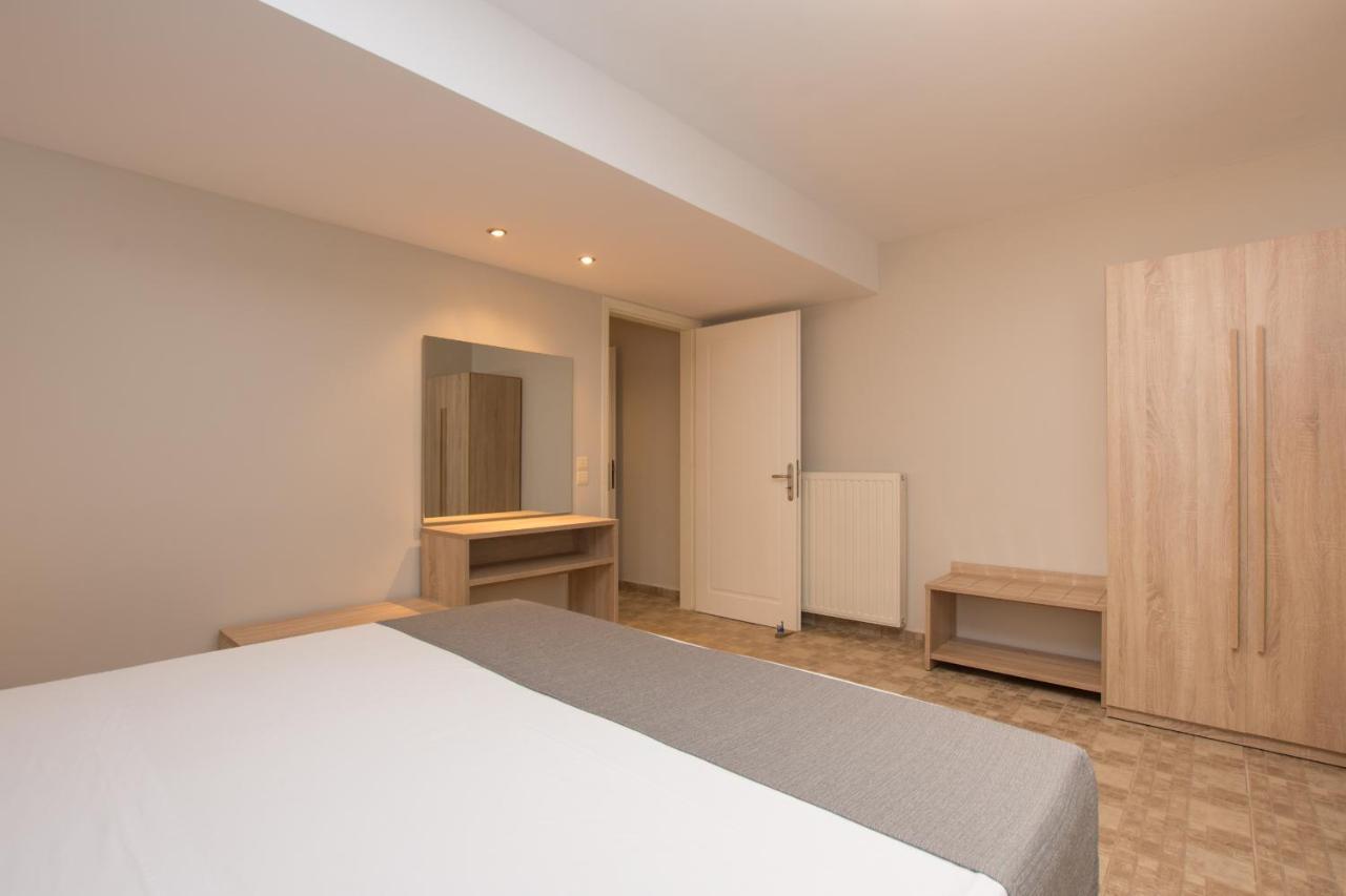 Golden Coast Boutique - Luxury Living Lejlighedshotel Kypseli Eksteriør billede